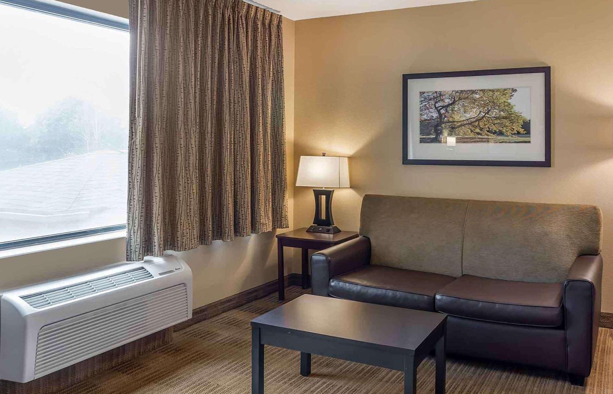 Extended Stay America Select Suites - Chicago - Lombard - Oakbrook Окбрук Террас Экстерьер фото